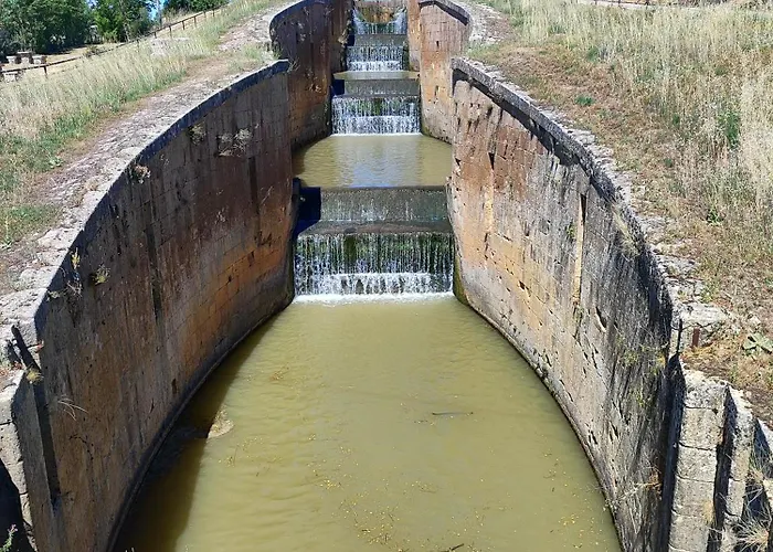 Casa Simon Cervera De Pisuerga