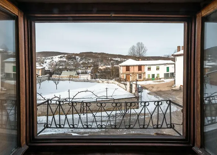 Casa Simon Cervera De Pisuerga